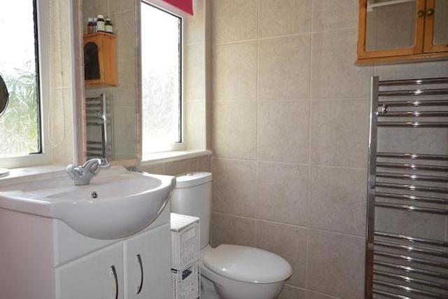  Image of 4 Bedroom Property  To Rent at Manor Way, Banstead SM7