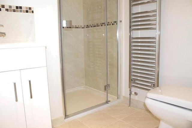  Image of 5 Bedroom Property  To Rent at College Road, Haywards Heath RH16