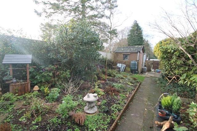  Image of 2 Bedroom Semi-Detached Bungalow  For Sale at Grenville Drive, Tavistock PL19