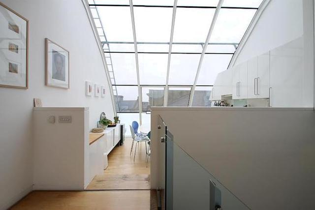  Image of 3 Bedroom Property  To Rent at Havelock Walk, London SE23