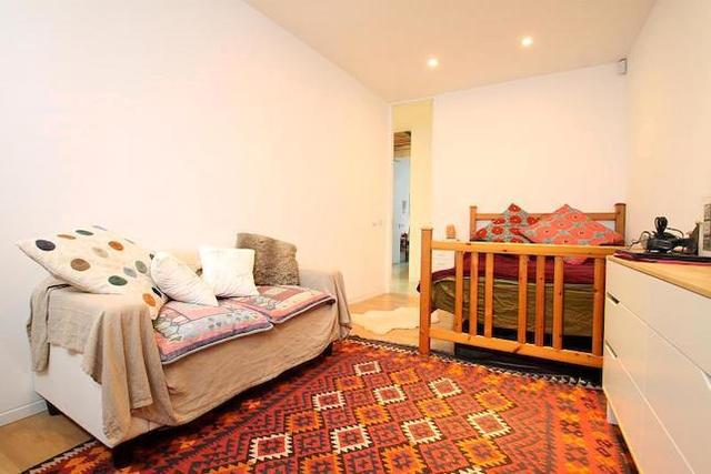  Image of 3 Bedroom Property  To Rent at Havelock Walk, London SE23
