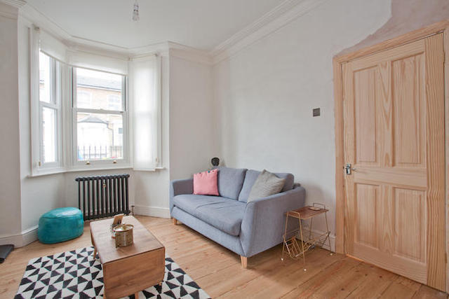  Image of 3 Bedroom Terraced  To Rent at Nigel Road, Peckham Rye SE15