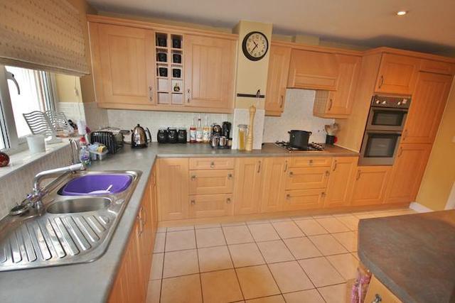  Image of 6 Bedroom   For Sale at Chapel Fields, Brewers End, Takeley, Bishop