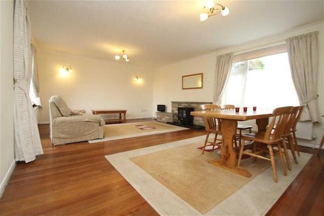  Image of 3 Bedroom Detached to rent at Bishops Walk, Chislehurst, Kent BR7