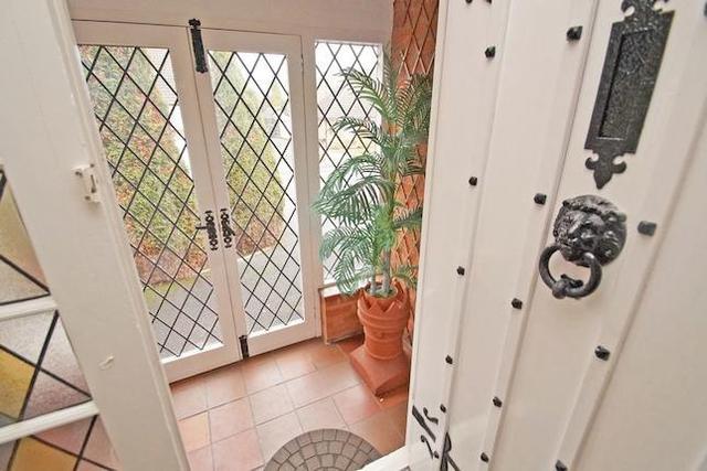  Image of 3 Bedroom Property for sale at Brueton Avenue, Bromsgrove B60