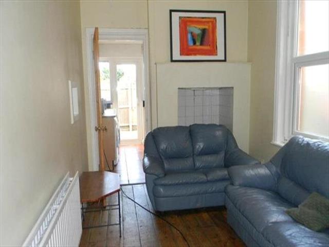  Image of 6 Bedroom Property to rent at Markham Road, Winton, Bournemouth BH9
