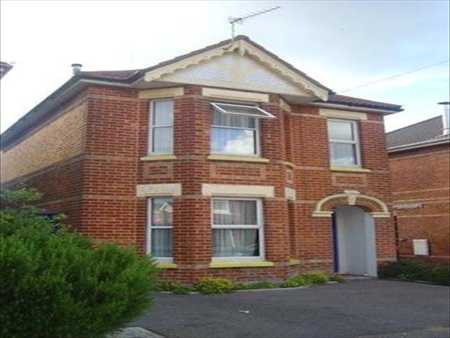  Image of 6 Bedroom Property to rent at Osborne Road, Winton, Bournemouth BH9