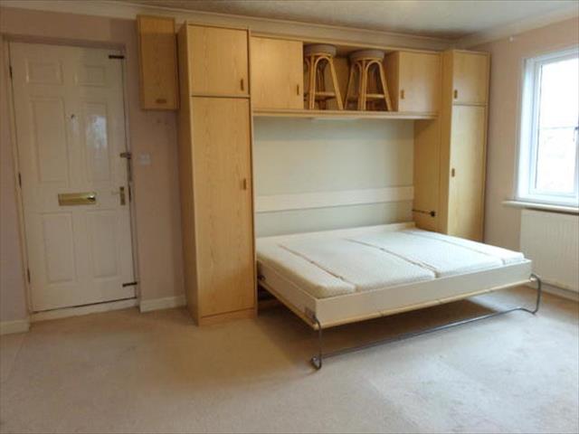  Image of Studio to rent at Caroline Place, Hayes UB3