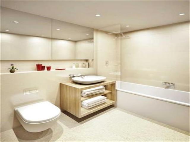  Image of 2 Bedroom Flat for sale at Bywater Square, Canary Gateway, Docklands, London E14