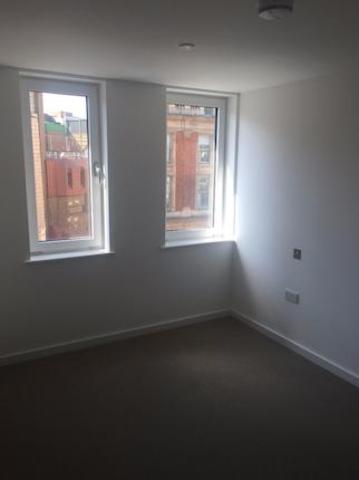 Image of 1 Bedroom Flat to rent at The Eagle, City Road, London EC1V