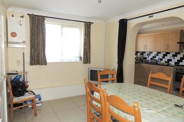  Image of 4 Bedroom End of Terrace for sale at Sharland Close, Thornton Heath CR7