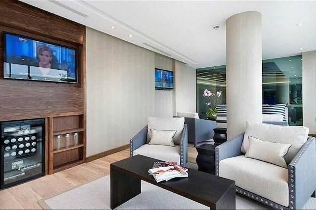 Image of 3 Bedroom Flat for sale at The Penthouse, Countess House, Chelsea Creek, London SW6