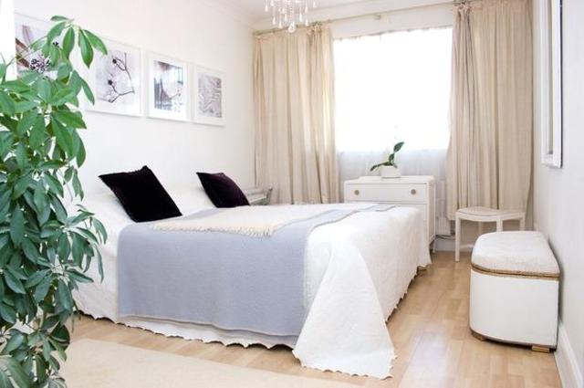  Image of 1 Bedroom Flat for sale at Maple Mews, London SW16