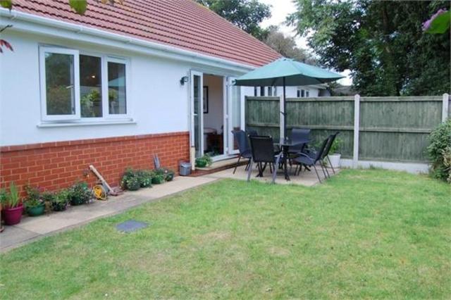  Image of 2 Bedroom Semi-Detached Bungalow for sale at Leatt Close, Broadstairs, Kent CT10
