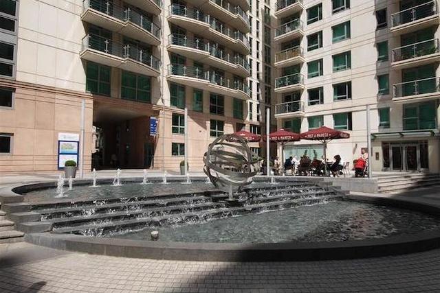  Image of 3 Bedroom Flat to rent at Bridge House, St. George Wharf, Nine Elms, London SW8