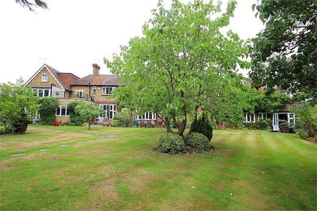  Image of 4 Bedroom Cottage for sale at Cell Farm, Church Road, Old Windsor, Berkshire SL4