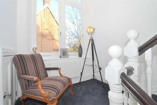  Image of 3 Bedroom Flat for sale at Sundridge Avenue, Bromley, Kent BR1