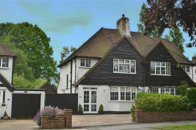  Image of 3 Bedroom Semi-Detached for sale at Petts Wood Road, Petts Wood, Orpington BR5