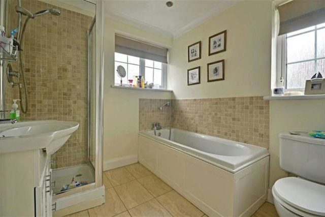  Image of 3 Bedroom Semi-Detached for sale at Petts Wood Road, Petts Wood, Orpington BR5