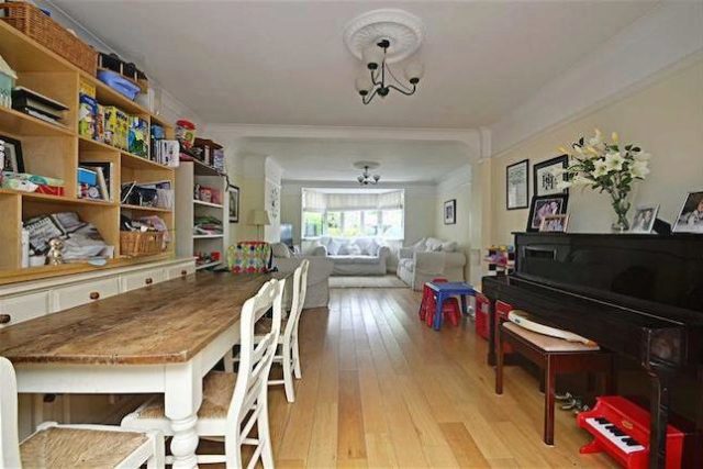  Image of 3 Bedroom Semi-Detached for sale at Petts Wood Road, Petts Wood, Orpington BR5