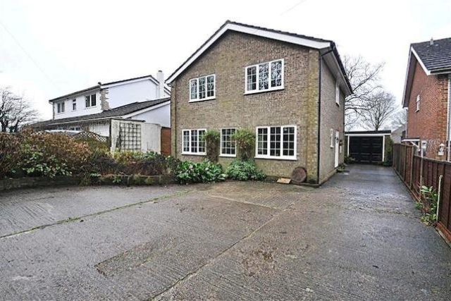  Image of 4 Bedroom Detached for sale at Lusted Hall Lane, Tatsfield, Westerham TN16