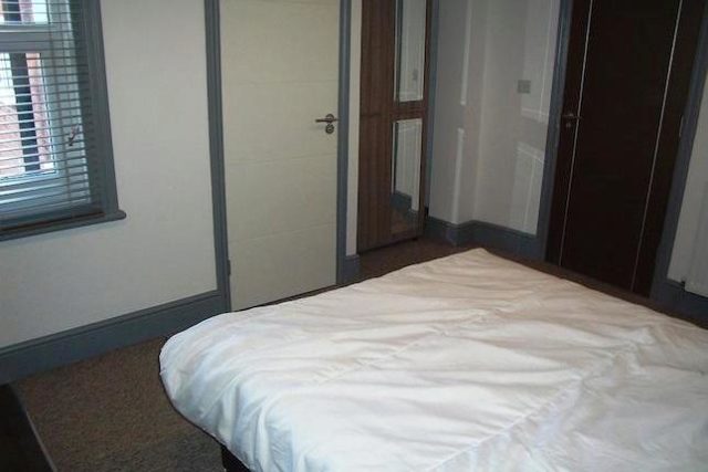  Image of Studio to rent at Oxford Road, Reading RG1