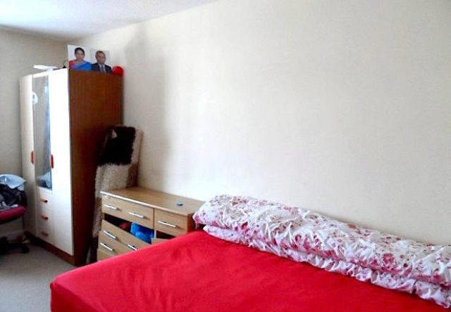  Image of 2 Bedroom Farm House to rent at Southern Avenue, Feltham TW14