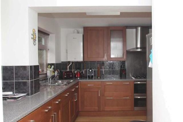 Image of 4 Bedroom Mews to rent at Lower Camden, Chislehurst, Kent BR7