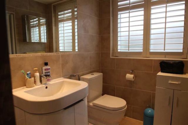  Image of 4 Bedroom Mews to rent at Lower Camden, Chislehurst, Kent BR7