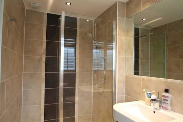  Image of 4 Bedroom Mews to rent at Lower Camden, Chislehurst, Kent BR7