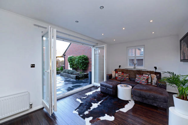  Image of 4 Bedroom Semi-Detached for sale at Stalbridge Drive, Runcorn, Sandymoor WA7