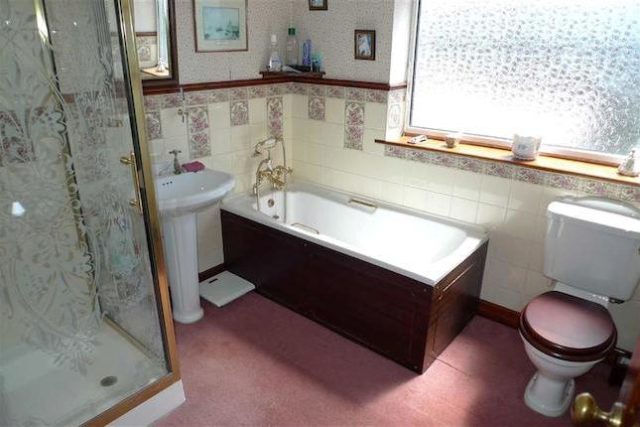  Image of 3 Bedroom Semi-Detached for sale at Newearth Road, Worsley, Manchester M28