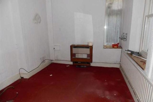  Image of 3 Bedroom Terraced for sale at Berw Road, Pontypridd CF37
