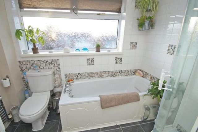  Image of 3 Bedroom Semi-Detached for sale at Pennine Road, Bromsgrove B61