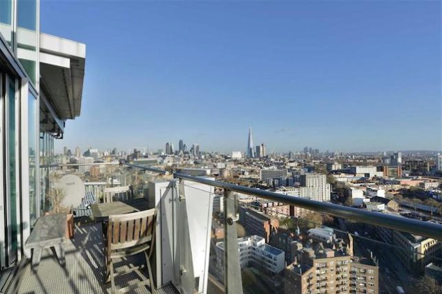  Image of 3 Bedroom Flat to rent at The Perspective Building, South Bank, London SE1