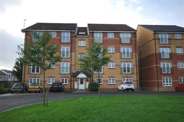  Image of 2 Bedroom Flat for sale at Everside Close, Walkden, Manchester M28