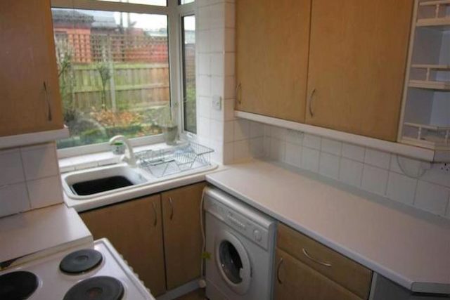  Image of 3 Bedroom Semi-Detached for sale at Mort Lane, Tyldesley, Manchester M29