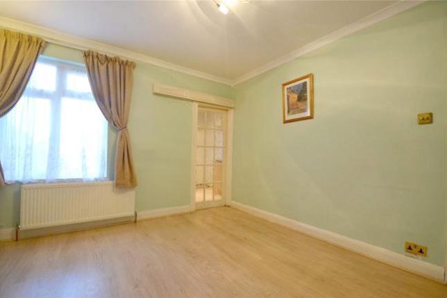  Image of 1 Bedroom Maisonette to rent at Howard Road, London SE25