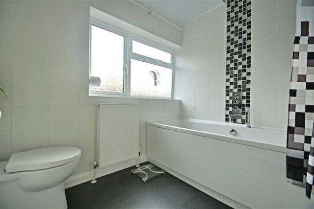  Image of 4 Bedroom Detached for sale at Romany Rise, Orpington BR5
