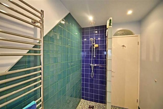  Image of 4 Bedroom Detached for sale at Romany Rise, Orpington BR5