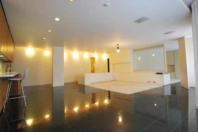  Image of 1 Bedroom Property to rent at Pavilion Court, Frognal Rise, London NW3