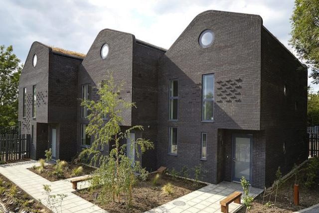  Image of 4 Bedroom End of Terrace for sale at Imperial Road, Bowes Park, London N22