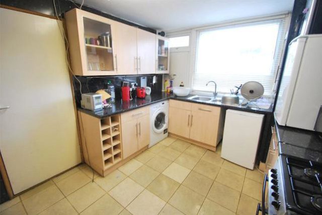  Image of 4 Bedroom Terraced for sale at Pellatt Grove, Wood Green, London N22