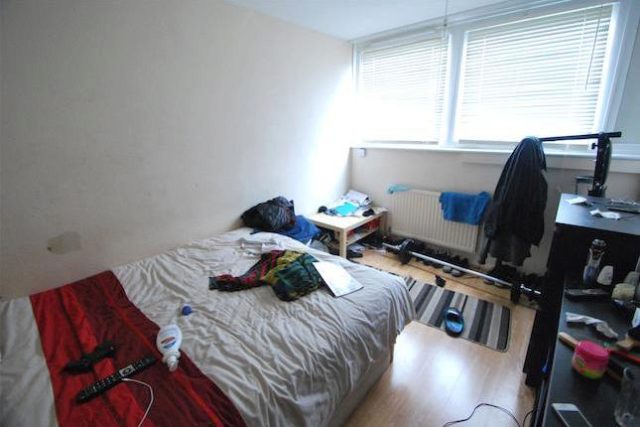  Image of 4 Bedroom Terraced for sale at Pellatt Grove, Wood Green, London N22