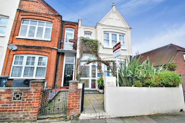  Image of 5 Bedroom End of Terrace for sale at Lascotts Road, Wood Green, London N22