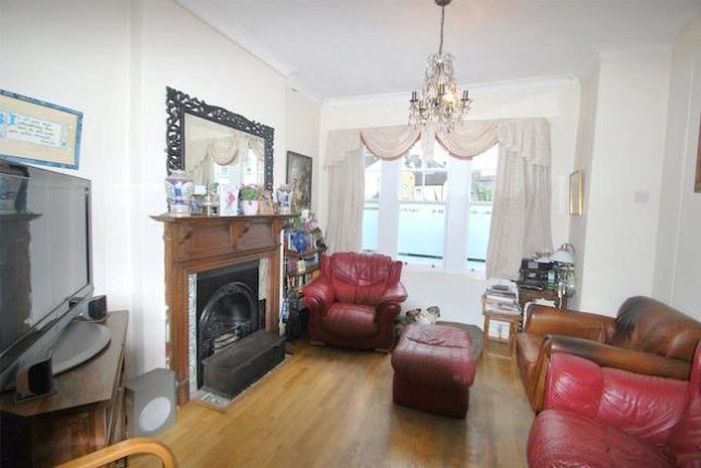  Image of 5 Bedroom End of Terrace for sale at Lascotts Road, Wood Green, London N22