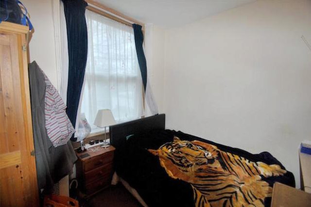  Image of 5 Bedroom End of Terrace for sale at Lascotts Road, Wood Green, London N22