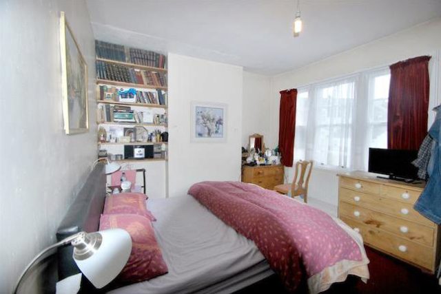  Image of 5 Bedroom End of Terrace for sale at Lascotts Road, Wood Green, London N22
