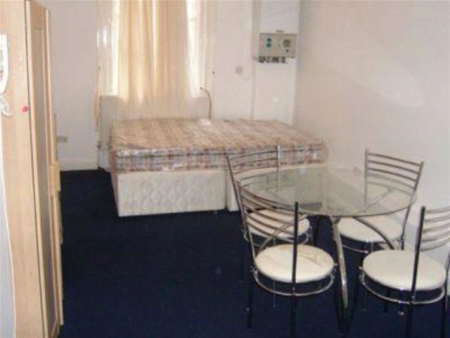  Image of Studio to rent at Edgware Road, London W2