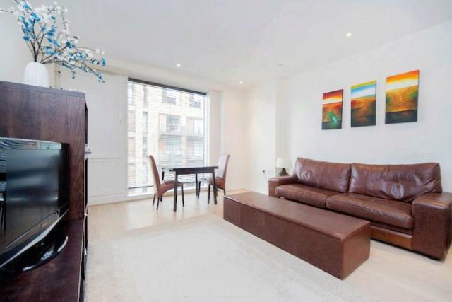  Image of 1 Bedroom Flat to rent at Grosvenor Waterside, Gatliff Road, Chelsea, London SW1W
